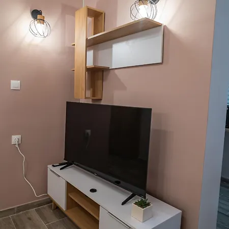 Feel Greek Hospitality #θ001 *