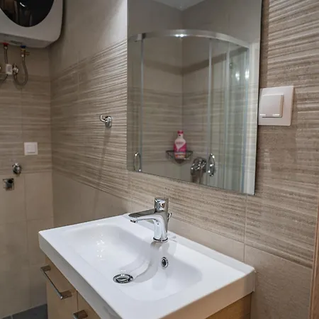 Feel Greek Hospitality #θ001